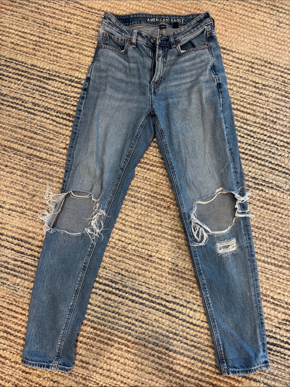 American Eagle Outfitters Light Blue Ripped Skinny Jeans